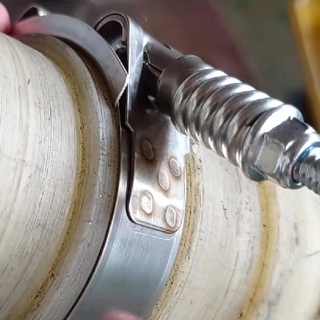 مشبك زنبركي محمل على شكل حرف T عالي التحمل