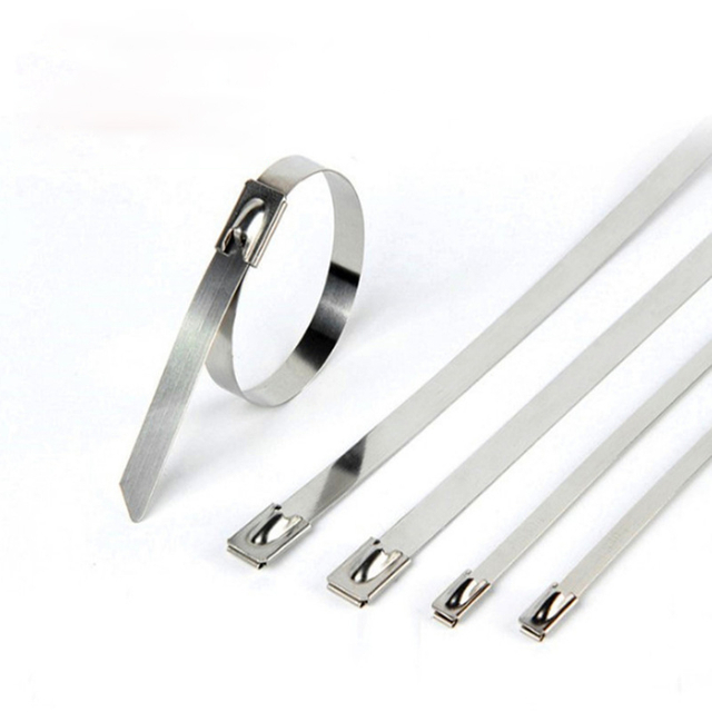 شريط الفولاذ المقاوم للصدأ المدلفن الدقة